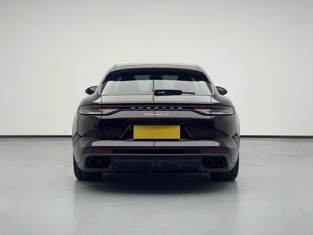 Porsche Panamera — Фото автомобиля 26