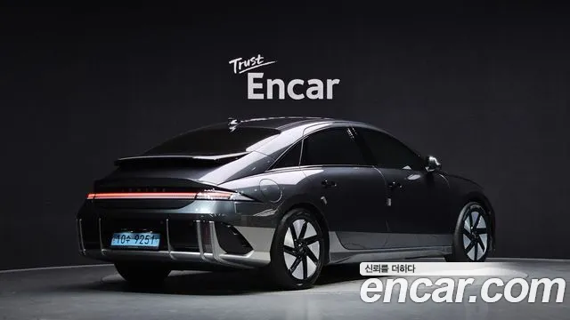 Hyundai Ioniq 6 — Фото автомобиля 2