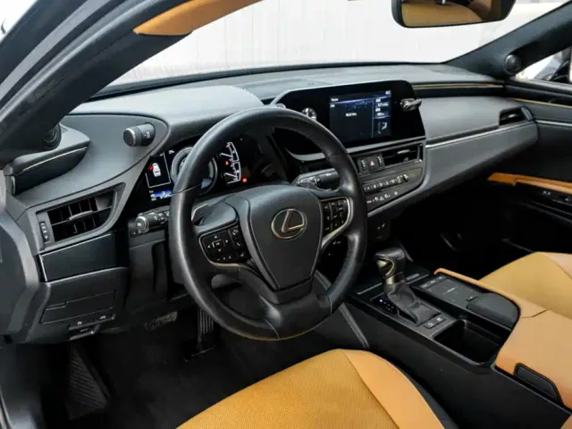 Lexus ES — Фото автомобиля 27