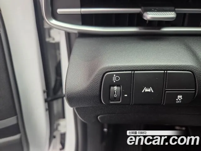 Hyundai Avante — Фото автомобиля 14