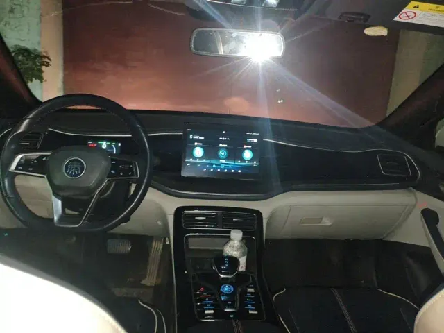 BYD Qin PLUS — Фото автомобиля 10
