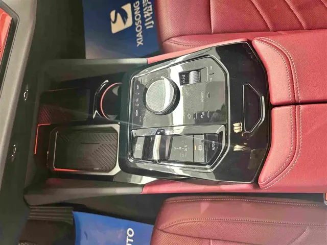BMW 5 Series — Фото автомобиля 11