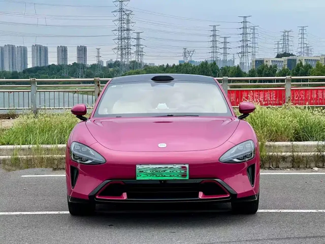 Xiaomi SU7 — Фото автомобиля 2