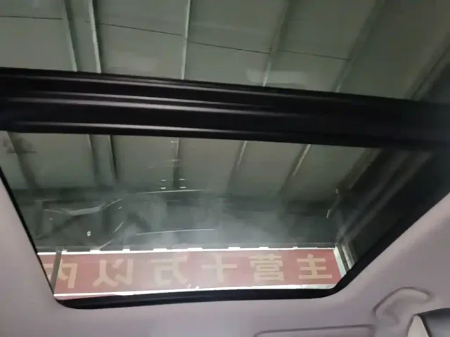 Changan Z6 — Фото автомобиля 17