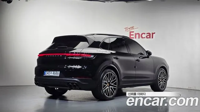 Porsche Cayenne PO536 — Фото автомобиля 2