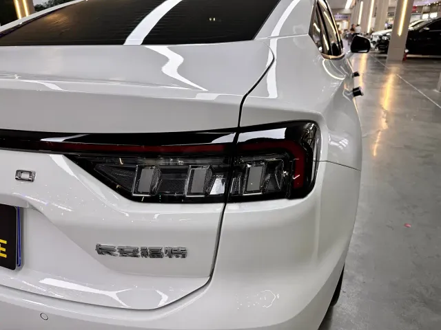 Ford Mondeo — Фото автомобиля 18