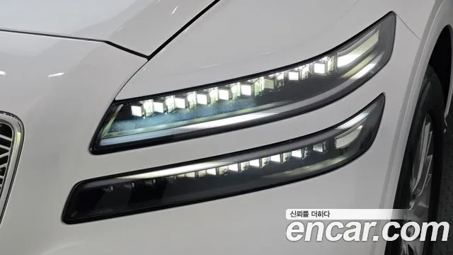 Genesis GV80 — Фото автомобиля 7
