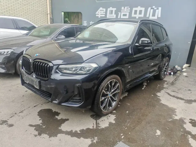 Фотография автомобиля — BMW X3