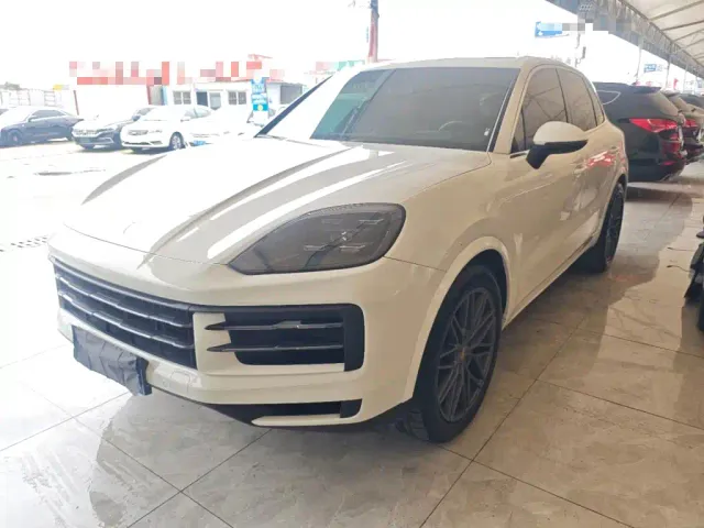 Фотография автомобиля — Porsche Cayenne