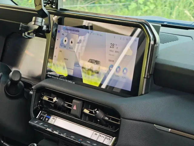 Toyota Prado — Фото автомобиля 11