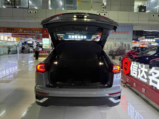 Ford EVOS — Фото автомобиля 18