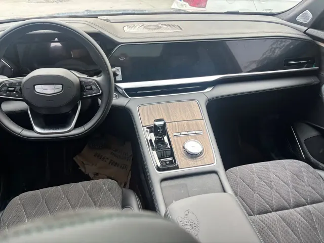 Geely Xingyue L — Фото автомобиля 5