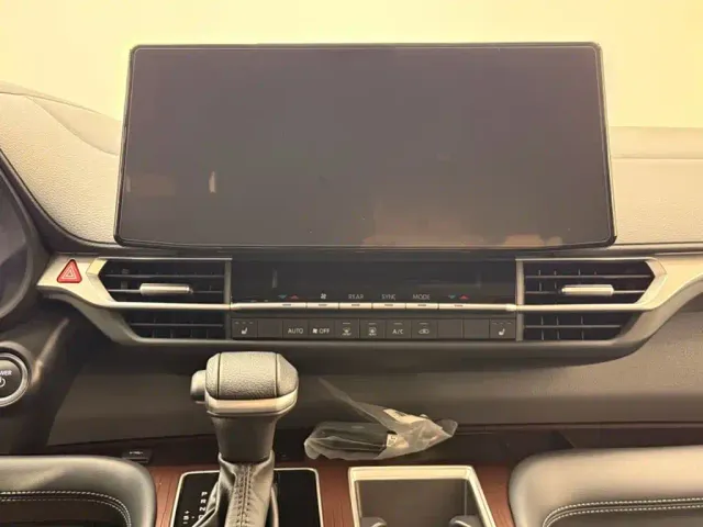Toyota Granvia — Фото автомобиля 5