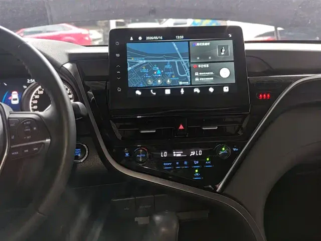 Toyota Camry — Фото автомобиля 12