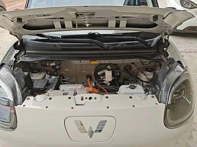 Wuling Hongguang Mini EV — Фото автомобиля 19