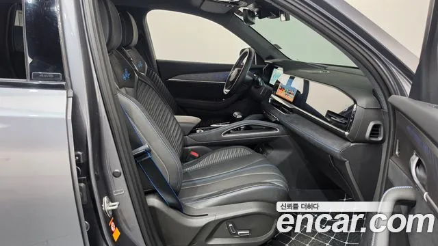 Renault-KoreaSamsung Grand Koleos Grand Koleos 2.0 Esprit Alpine 4WD — Фото автомобиля 11
