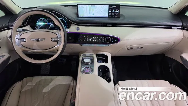 Genesis GV70 — Фото автомобиля 10