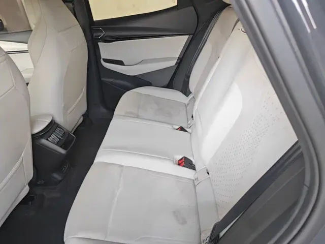 Volkswagen ID. Unyx 06 — Фото автомобиля 16