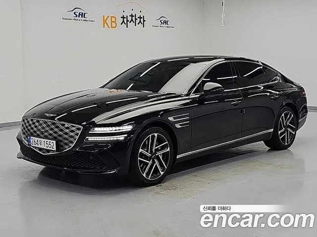 Фотография автомобиля — Genesis G80 RG3