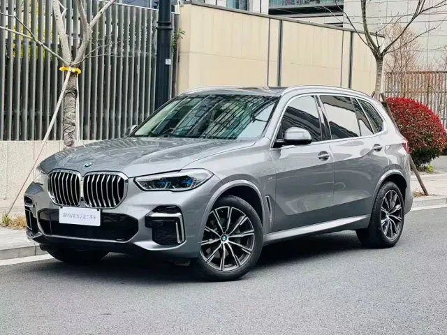 BMW X5 — Фото автомобиля 4