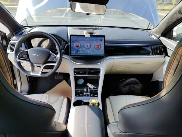 BYD Song PLUS — Фото автомобиля 9