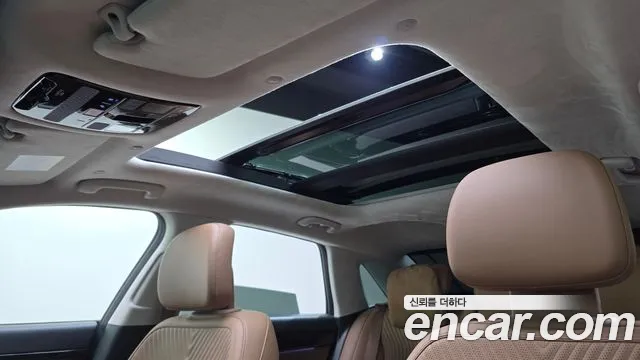 Hyundai Grandeur Grandeur (GN7) 3.5 Бензин 4WD — Фото автомобиля 19