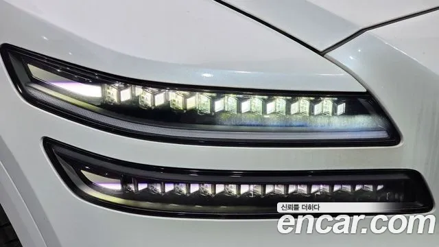 Genesis GV80 — Фото автомобиля 7