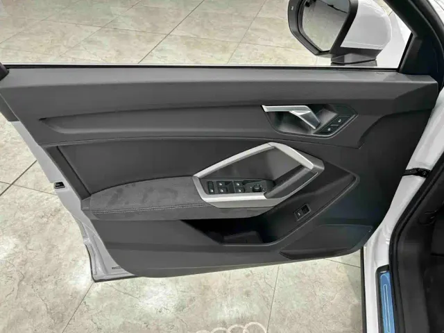 Audi Q3 — Фото автомобиля 15