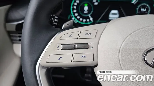 Hyundai Grandeur — Фото автомобиля 23