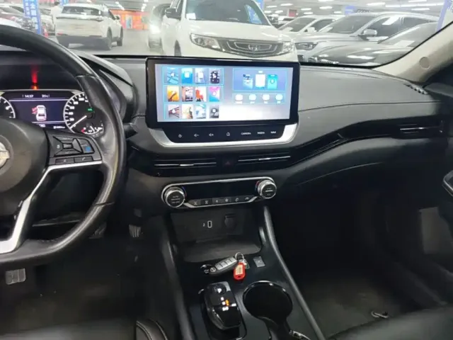 Nissan Sylphy — Фото автомобиля 12