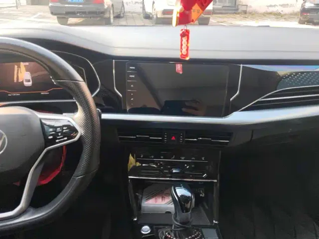 Volkswagen Passat — Фото автомобиля 13