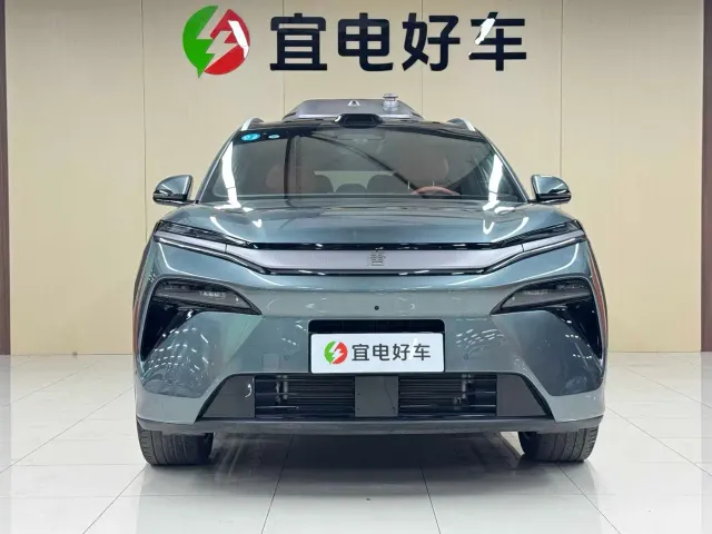 BYD Tang L — Фото автомобиля 2