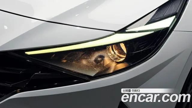 Hyundai Avante CN7 — Фото автомобиля 7