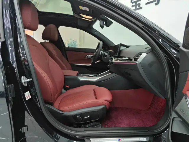 BMW 3 Series — Фото автомобиля 17