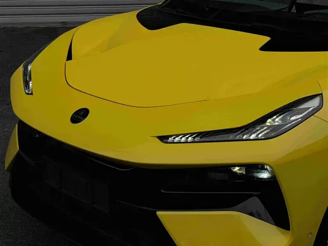 Lotus Eletre — Фото автомобиля 14