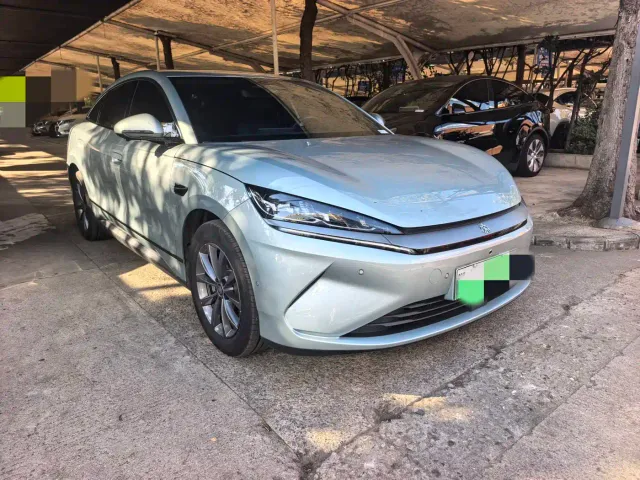 BYD Qin L — Фото автомобиля 3