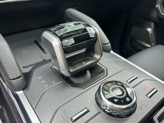 Jetour T2 — Фото автомобиля 8