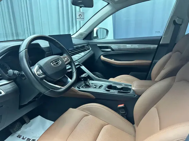 Geely Vision X6 — Фото автомобиля 12