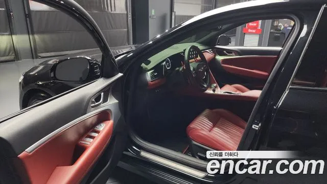 Genesis G70 Новый G70 Бензин 3.3T 2WD — Фото автомобиля 10