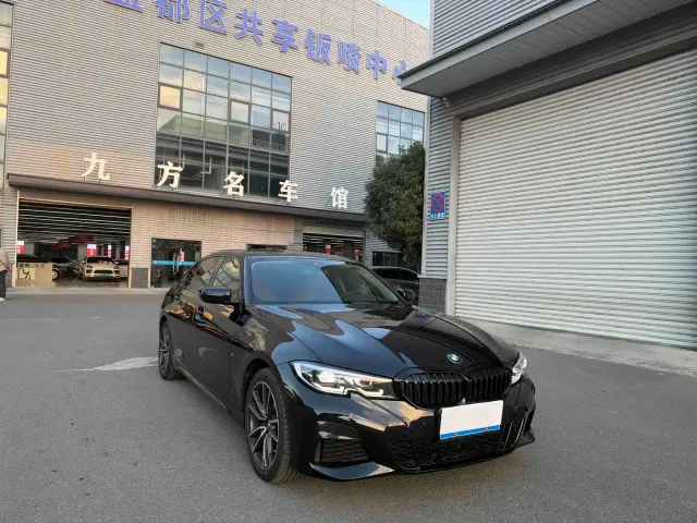 BMW 3 Series — Фото автомобиля 4