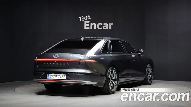 Hyundai Grandeur Grandeur (GN7) 2.5 Бензин 2WD — Фото автомобиля 2