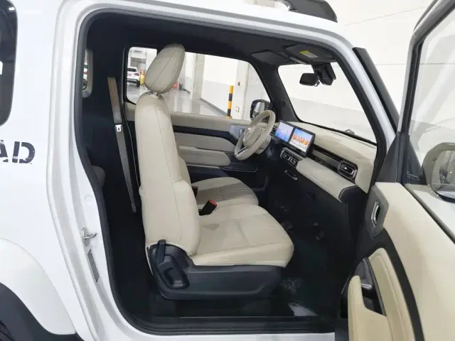 Baojun Yep — Фото автомобиля 23