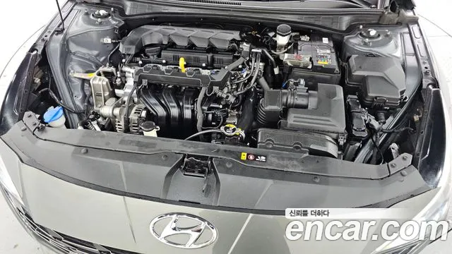 Hyundai AVANTE Avante (CN7) — Фото автомобиля 6