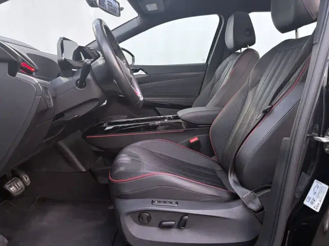 Volkswagen ID.6 X 2023 Ultimate Smart Long Range Edition — Фото автомобиля 11
