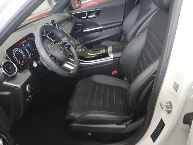 Mercedes-Benz C-Class — Фото автомобиля 14