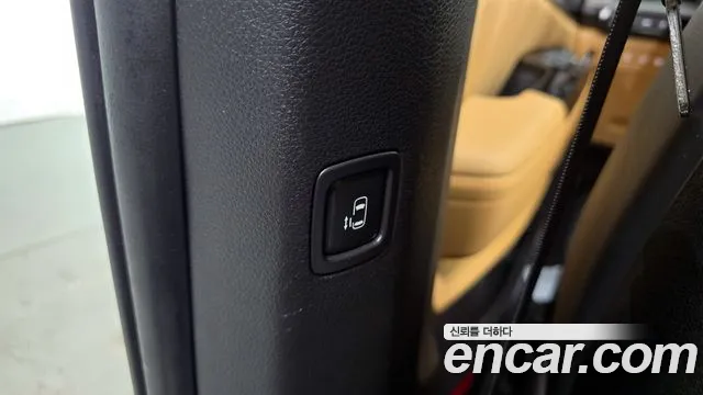 Kia Canival Carnival 4 поколение Дизель 9 мест Signature — Фото автомобиля 17