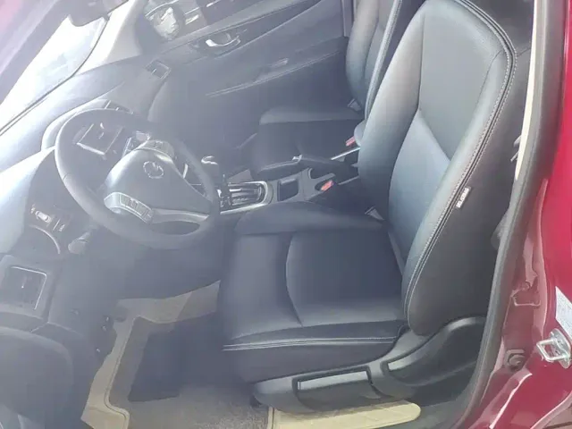 Nissan Tiida — Фото автомобиля 14