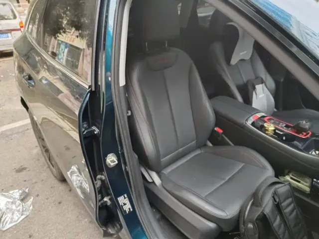 Forthing T5 Evo — Фото автомобиля 24