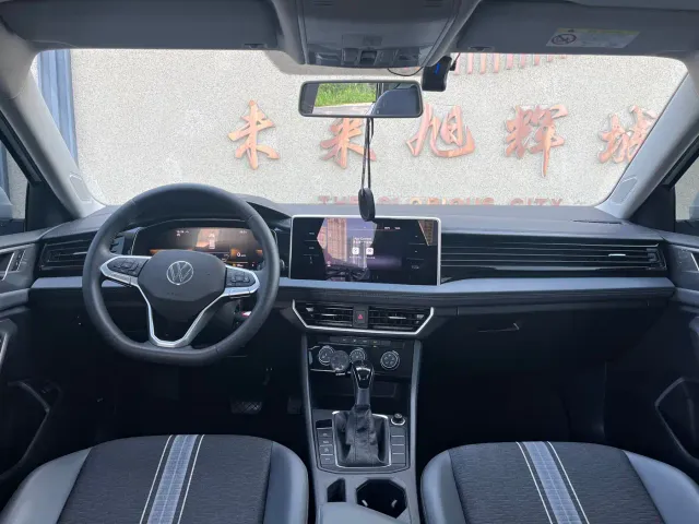 Volkswagen Sagitar 2024 300TSI DSG Flying Edition — Фото автомобиля 17