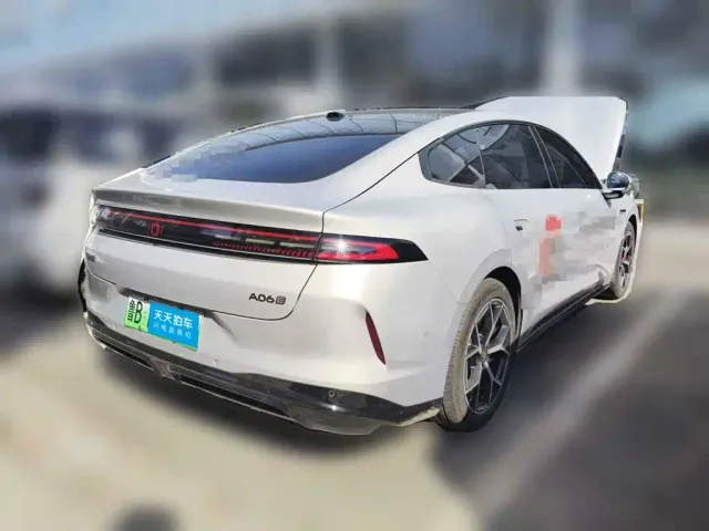 Changan Qiyuan A06 — Фото автомобиля 5